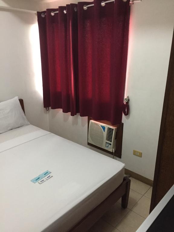 Isabelle Royale Paranaque Paranaque City Zewnętrze zdjęcie